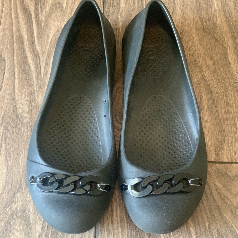 CROCS Black Flats with Textured Insole and Slip-On Design